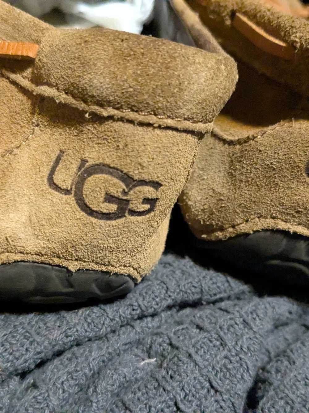 UGG Men's 12 Chester Brown Suede Moccasin Loafers Slippers